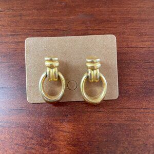 Bundle 3 for $12.  Vintage Gold Tone Drop Earrings.